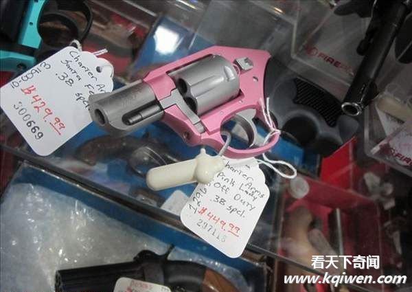 实拍让世界震惊的美国枪械超市 轻重武器俱全(组图52P)